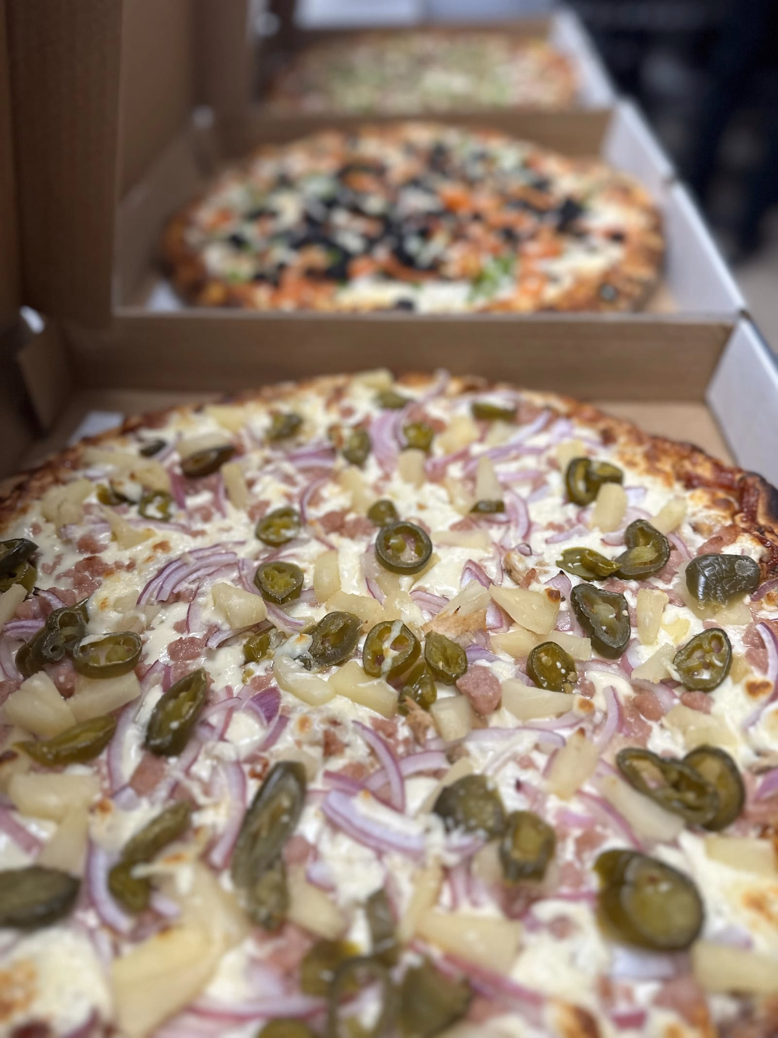 Tropicana Pizza